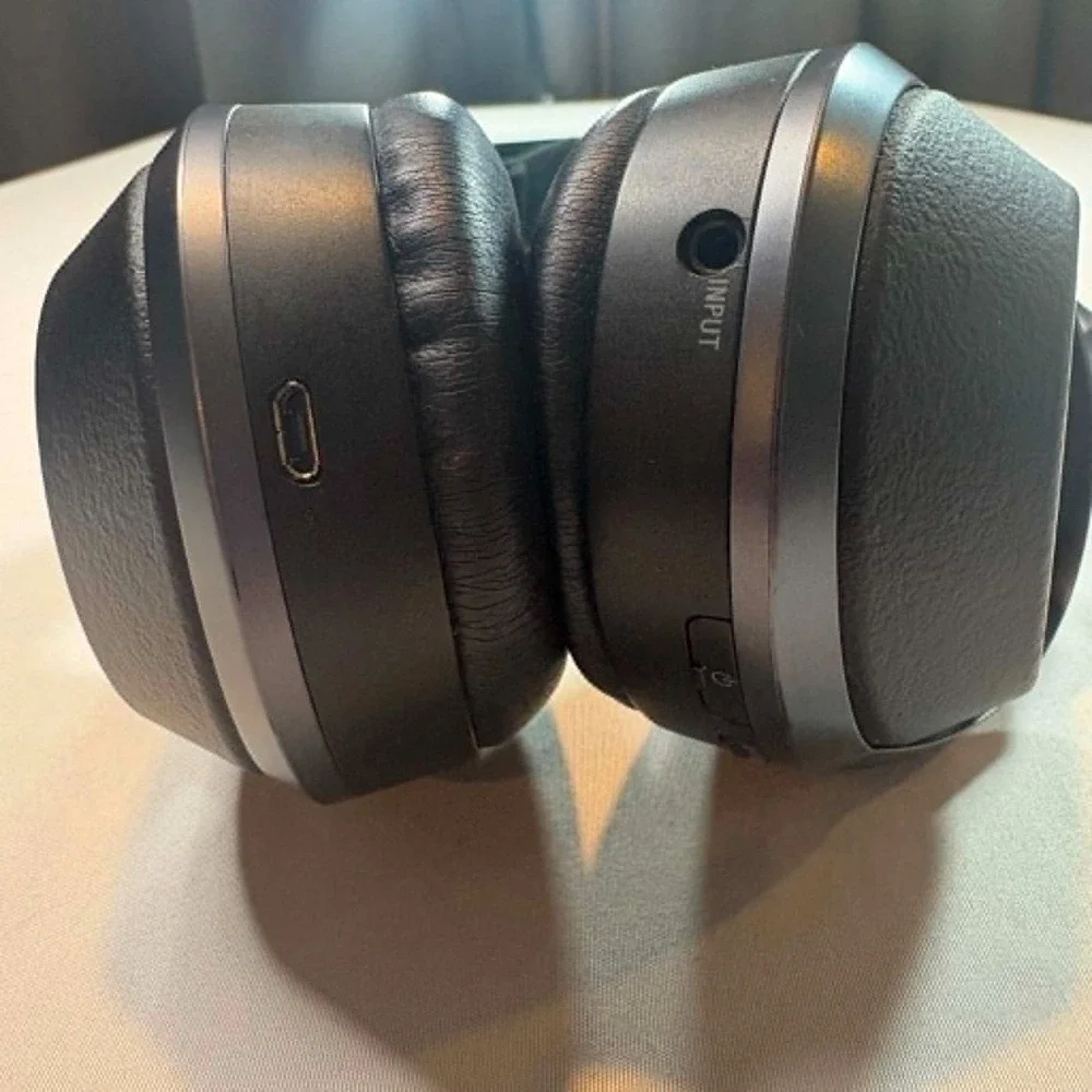 Sony WH-1000XM2 Wireless Noise Canceling Over Ear Headphones Black Case WH1000XM